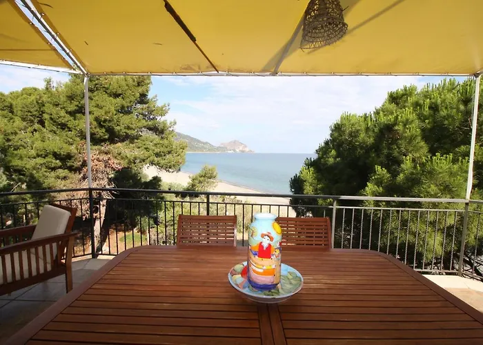 Miramare Terrace Вилла